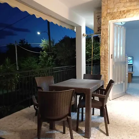 Independent With A View Asprovalta