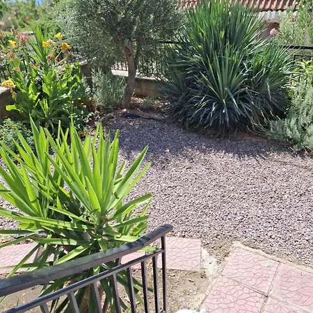 Prázdninový dům Independent With A View